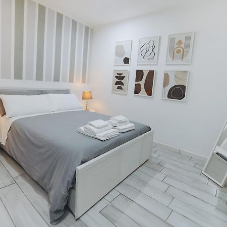 Bnb Quartieri 33 那不勒斯 外观 照片